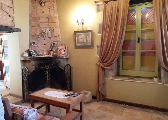 Historic 600 Years Old Beautifully Renovated Mill House Hébergement de vacances Meniko