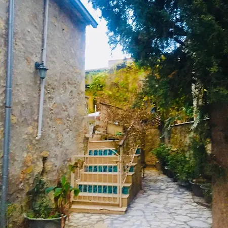 Historic 600 Years Old Beautifully Renovated Mill House *