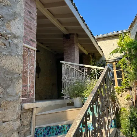 Σπίτι διακοπών Historic 600 Years Old Beautifully Renovated Mill House *