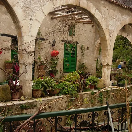 Holiday home Historic 600 Years Old Beautifully Renovated Mill House