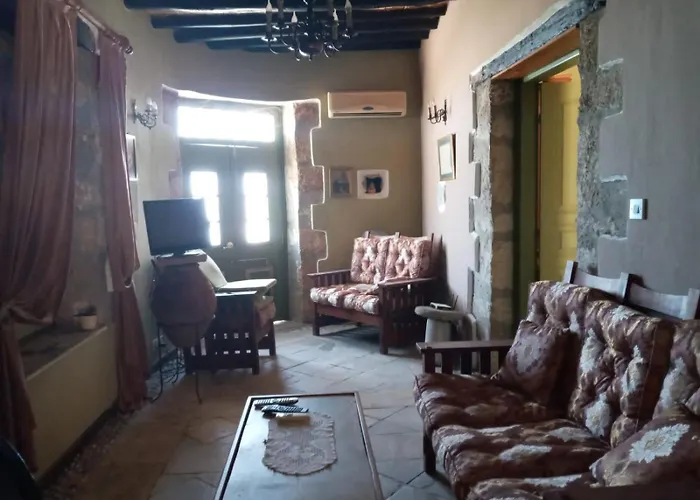 Historic 600 Years Old Beautifully Renovated Mill House بيت للعطل *